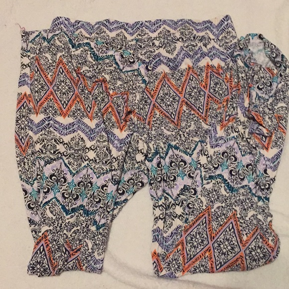 Dress pants - Picture 1 of 2